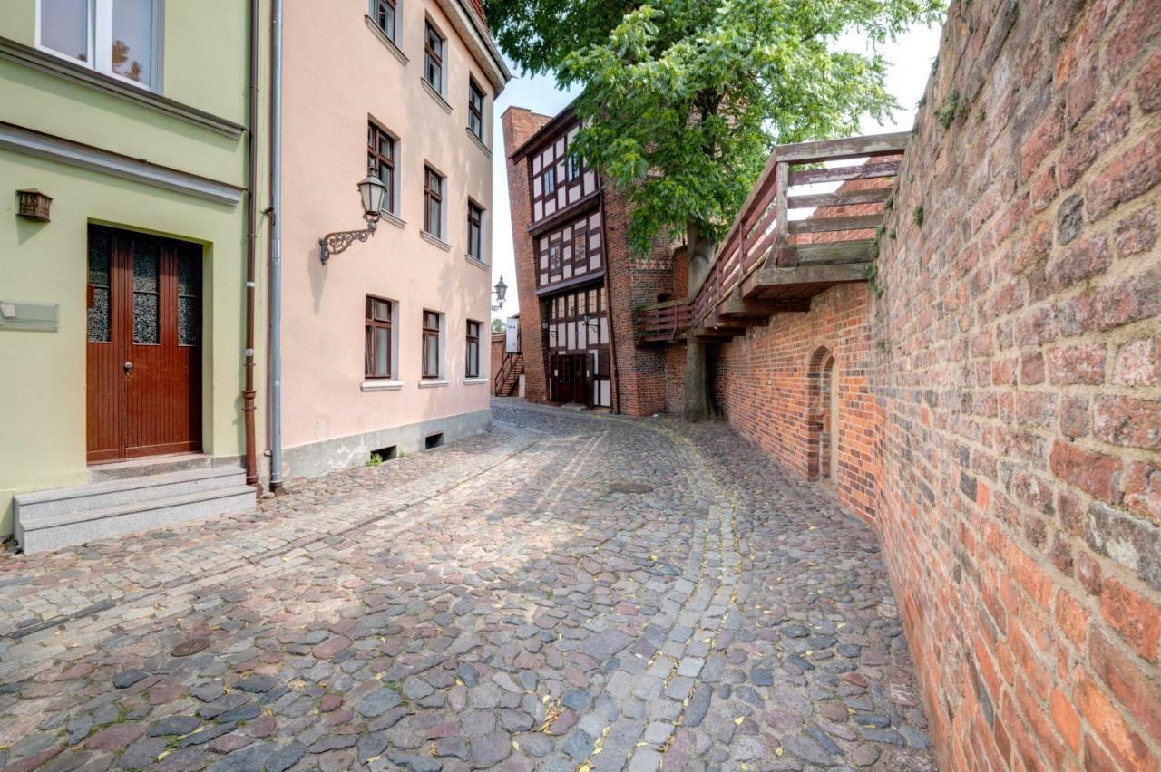 Angels Home Toruń Buitenkant foto